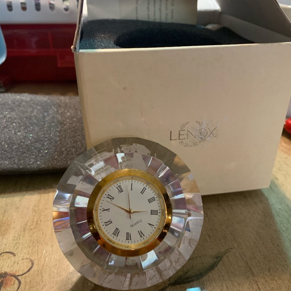 Lennox Jeweled ice Desk clock